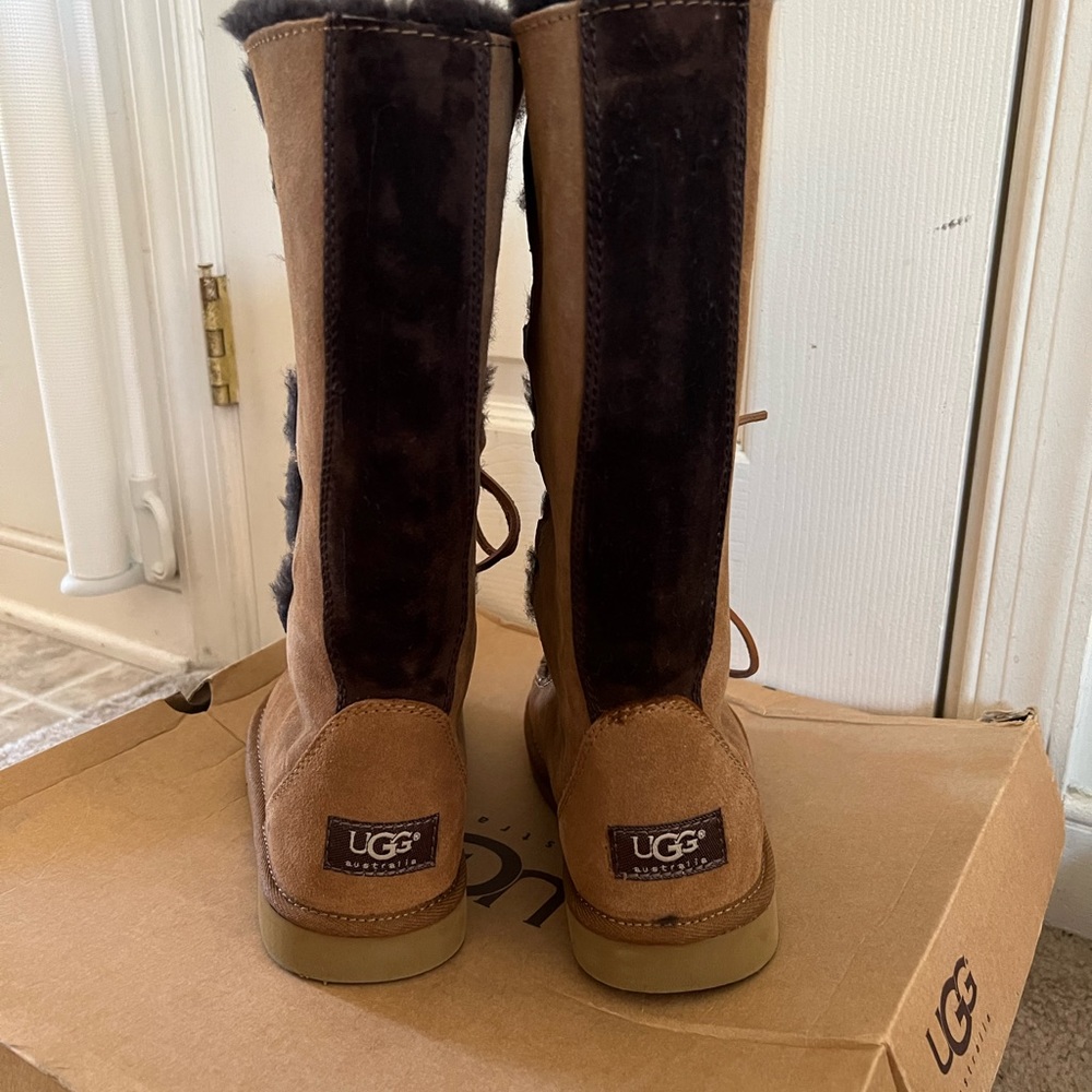 Womens UGG boots